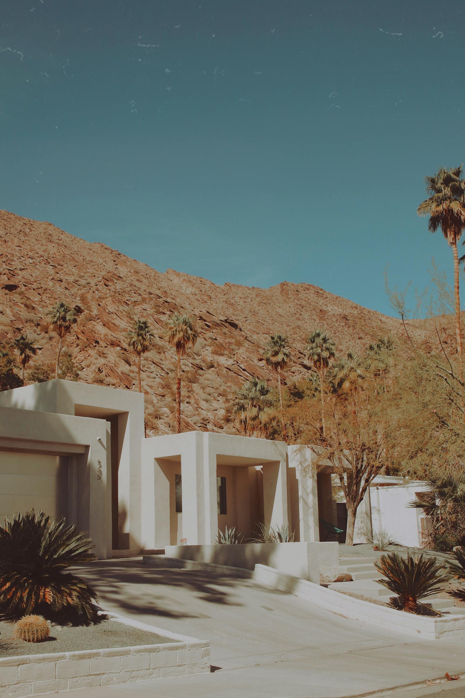 Palm Springs architecture and desert landscape inspiration for wall art styling